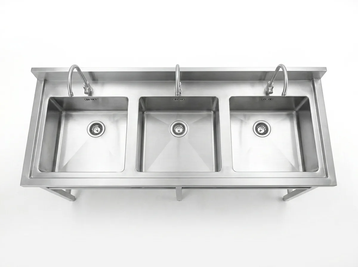 Chi tiết hố 500x500x300 mm và rốn thoát của chậu rửa 3 hố CR3H