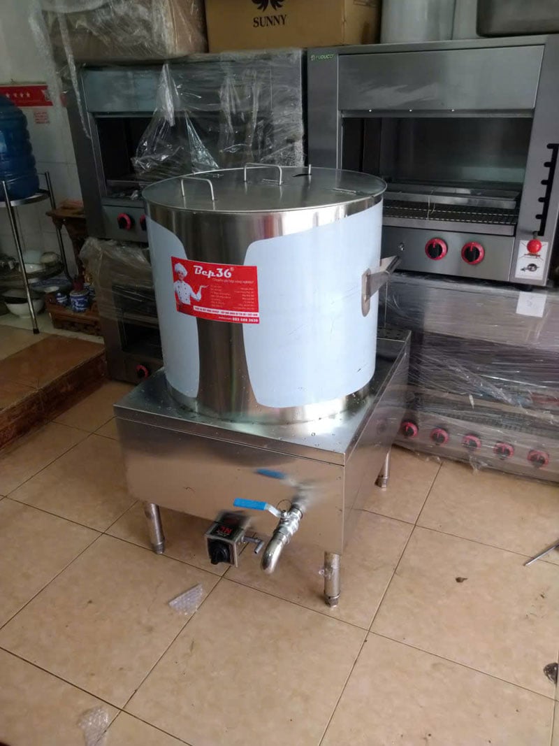 Giao Hàng Thành Công Nồi Nấu Phở Gas – điện Kết Hợp 200 Lít Cho Khách Hàng Tại Campuchia