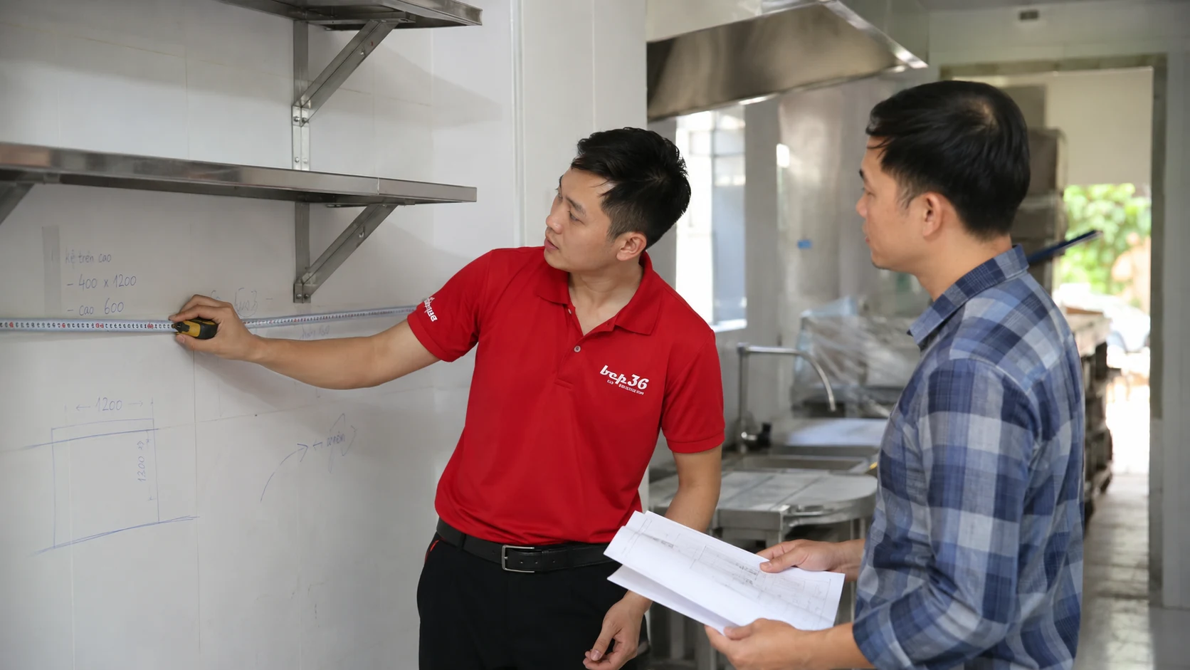 Khảo sát và tư vấn làm giá kệ nhà bếp